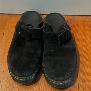 Dr. Martens Carlson Black Suede Mules - Women’s sz 7